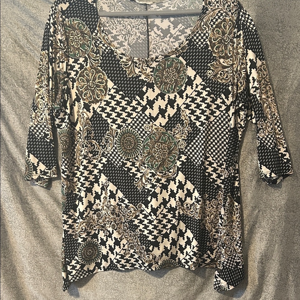 Brittany Black Geometric Black and Cream Blouse
